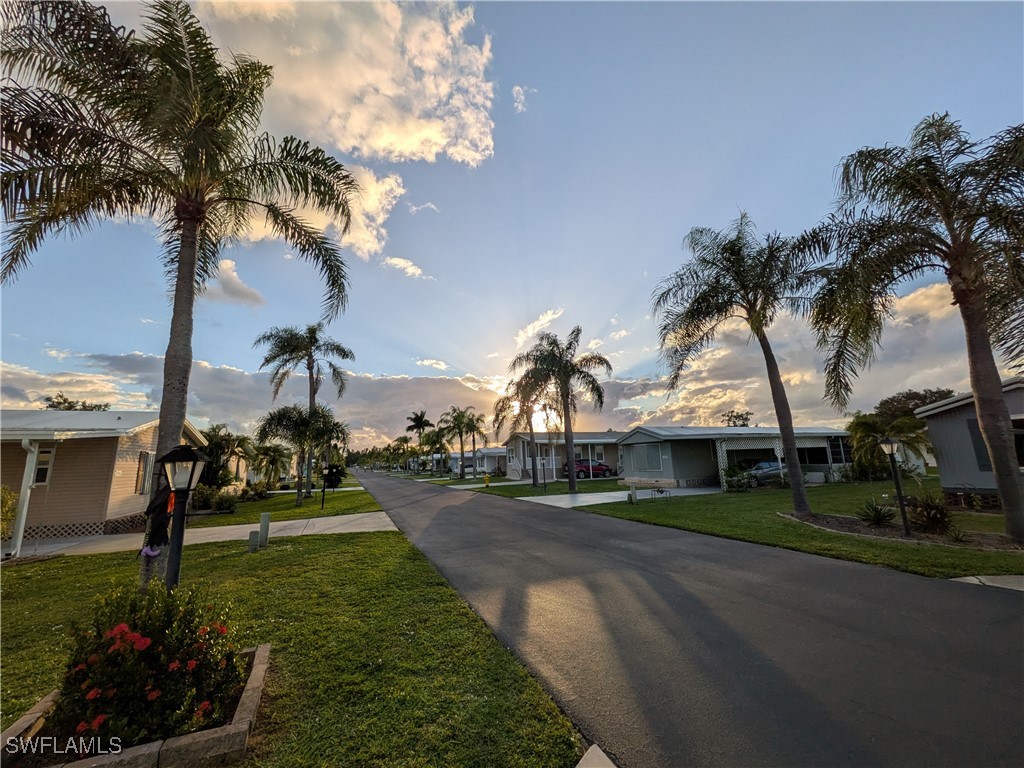 10750 Wales Loop Bonita Springs FL 34135 225064586 image2