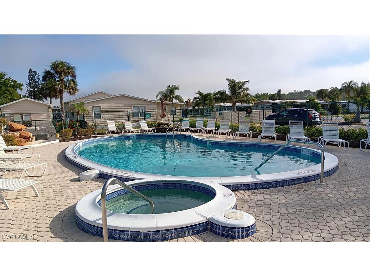 10750 Wales Loop Bonita Springs FL 34135 225064586 image28