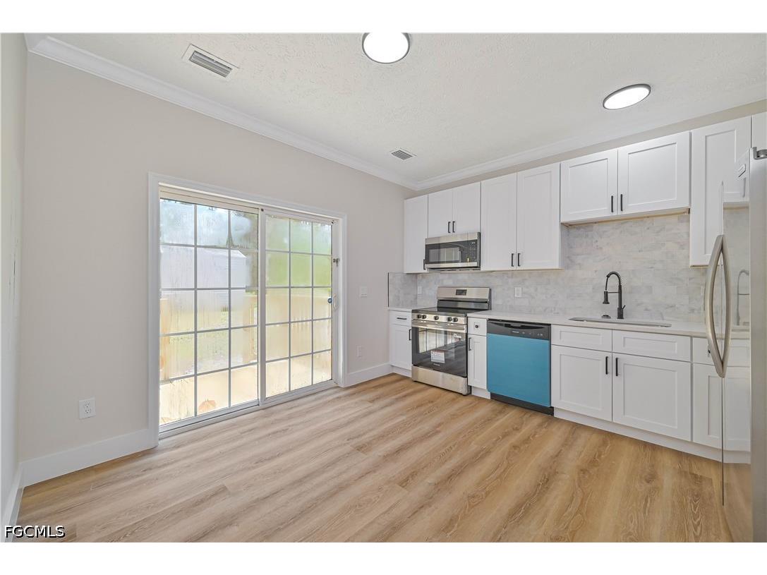 1076/1078 Ainsworth Street E Lehigh Acres FL 33974 2026022188 image7