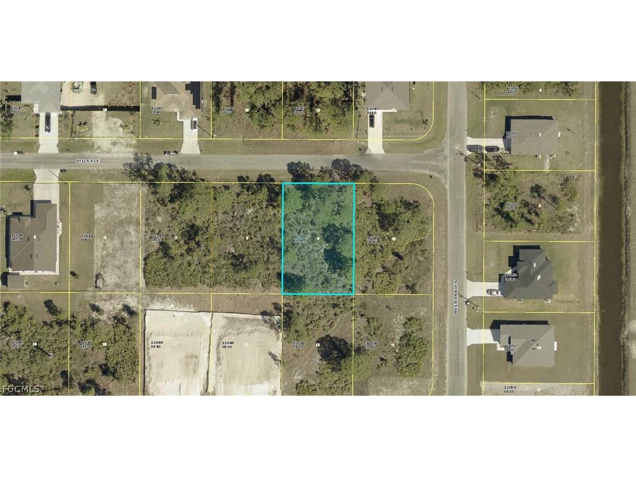 1076 Bells Street E Lehigh Acres FL 33974 2026008788 image5