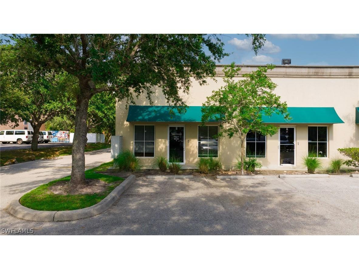 1076 Business Lane #1 Naples FL 34110 224051618 image1