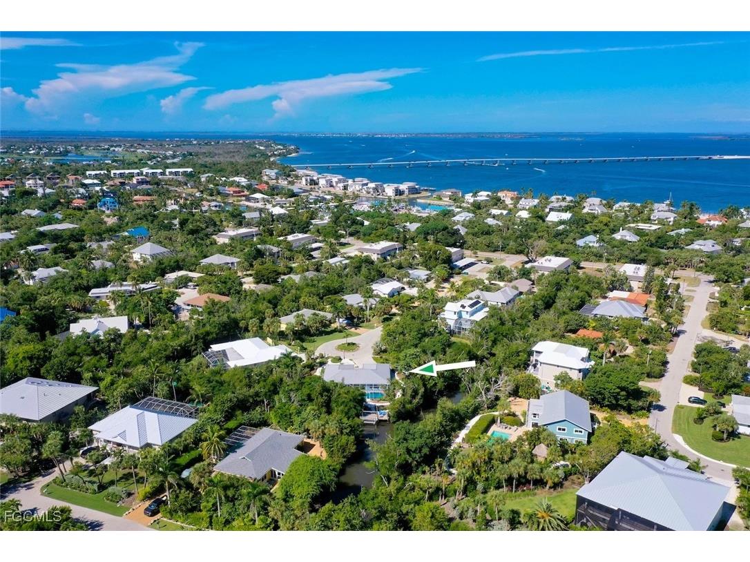 1076 Captains Walk Street Sanibel FL 33957 2025021024 image2