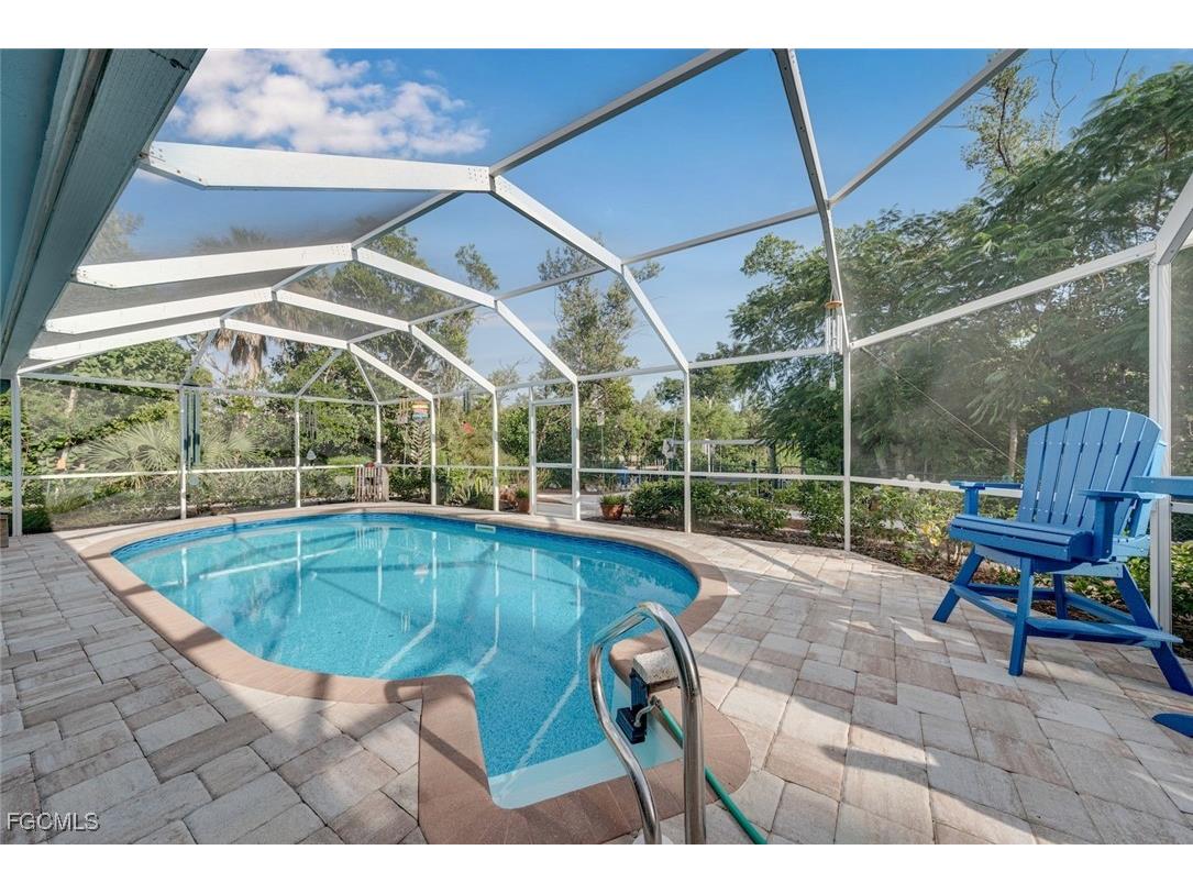 1076 Captains Walk Street Sanibel FL 33957 2025021024 image22