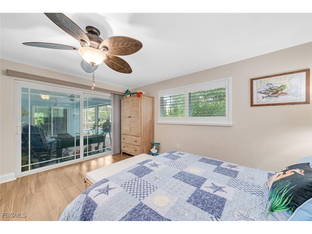 1076 Captains Walk Street Sanibel FL 33957 2025021024 image28