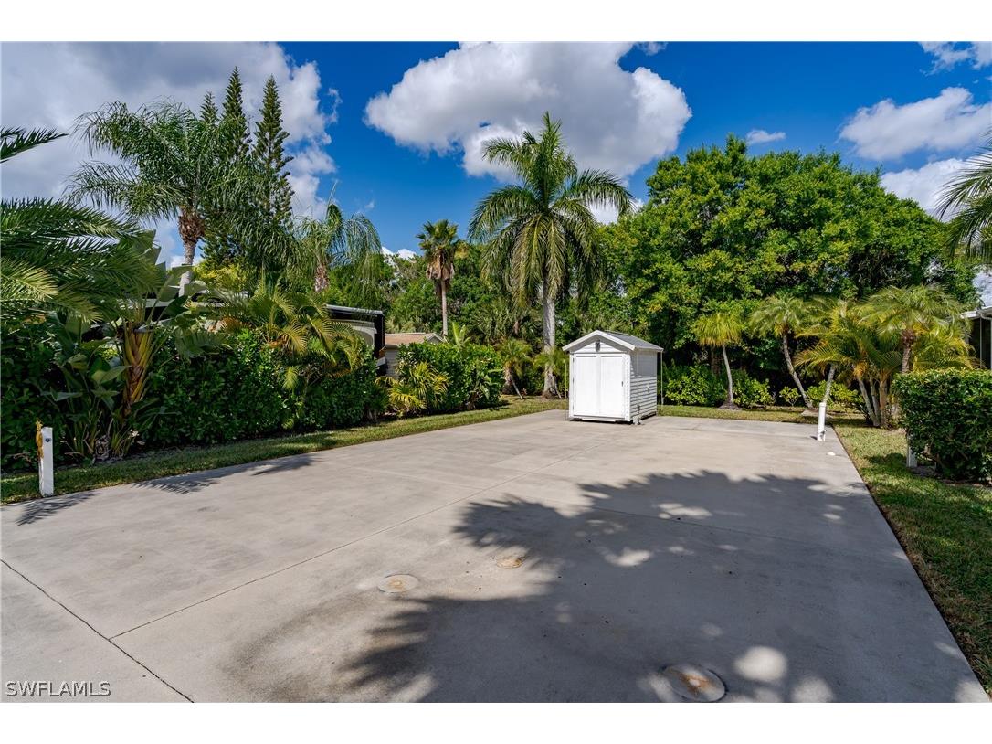 1076 Diamond Lake Circle Naples FL 34114 226007498 image36