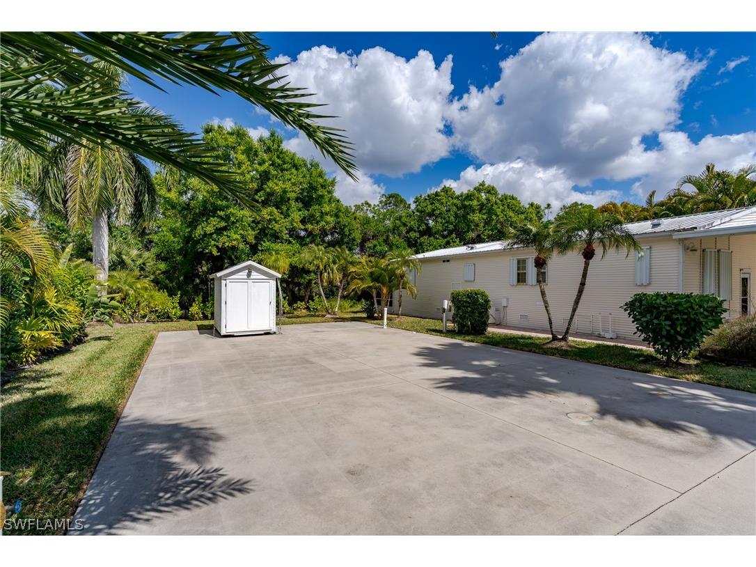 1076 Diamond Lake Circle Naples FL 34114 226007498 image37