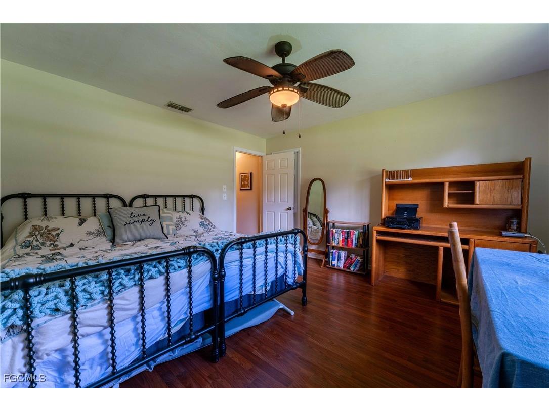 1076 Park Drive Labelle FL 33935 2025012998 image18