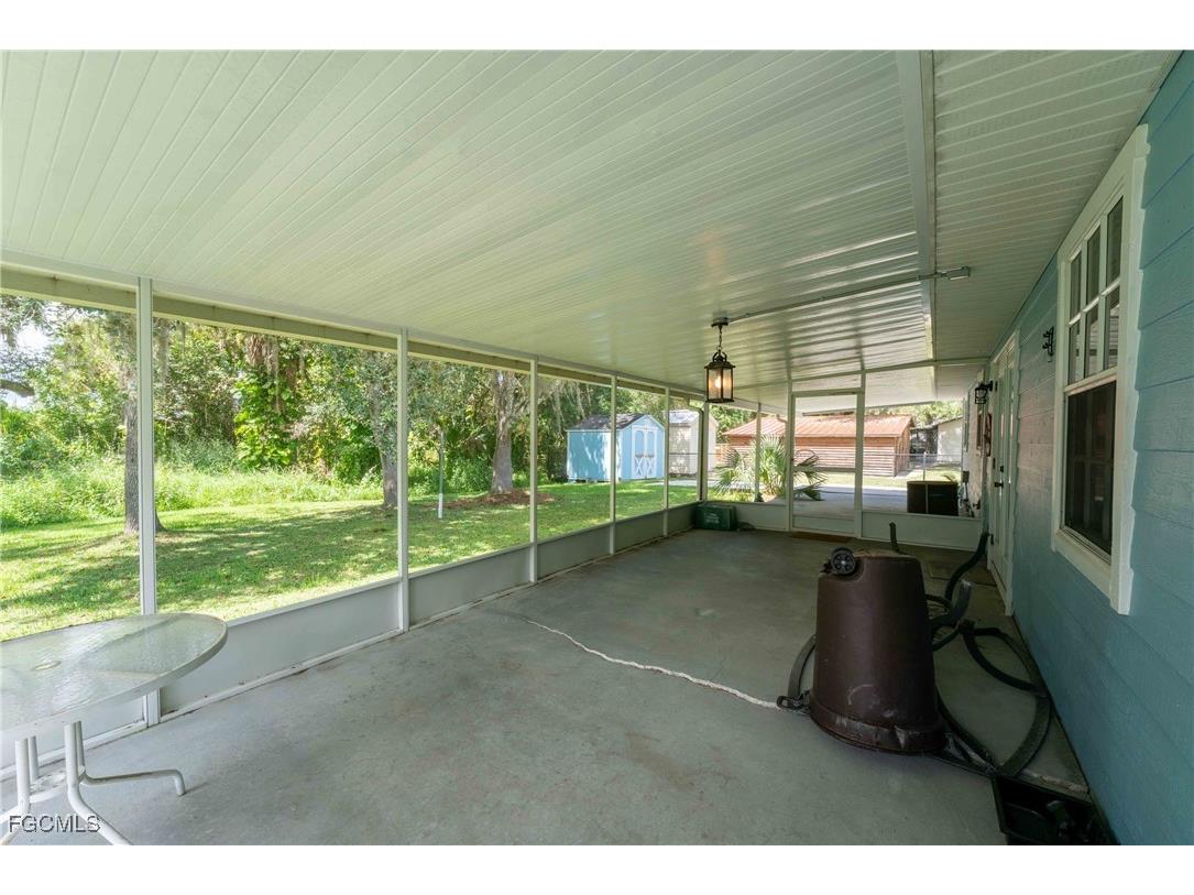 1076 Park Drive Labelle FL 33935 2025012998 image22