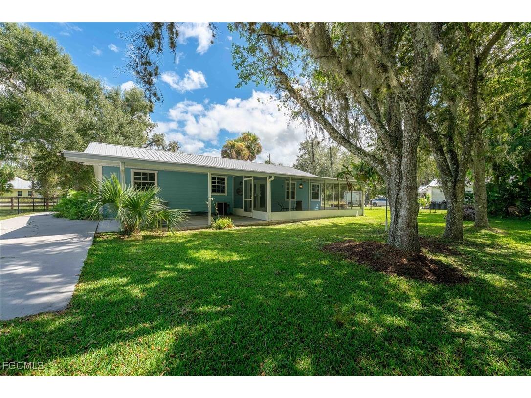 1076 Park Drive Labelle FL 33935 2025012998 image28