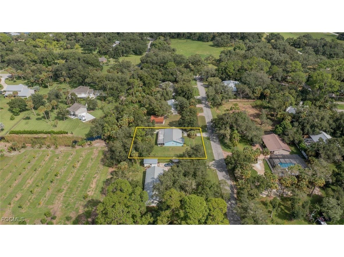 1076 Park Drive Labelle FL 33935 2025012998 image38