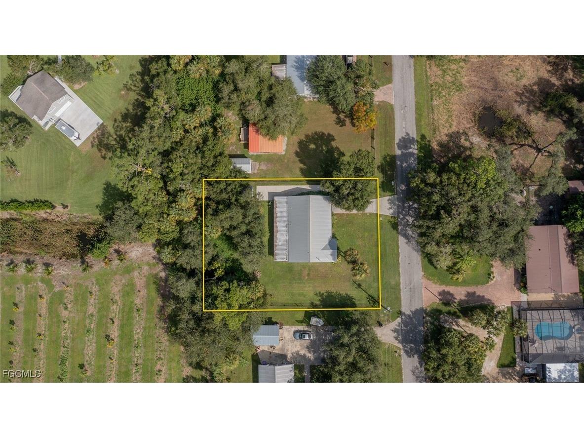 1076 Park Drive Labelle FL 33935 2025012998 image4