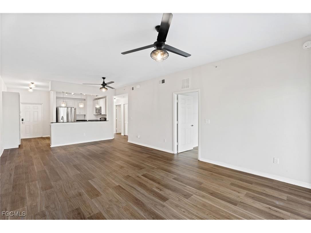 1076 Winding Pines Circle #101 Cape Coral FL 33909 2026000101 image13