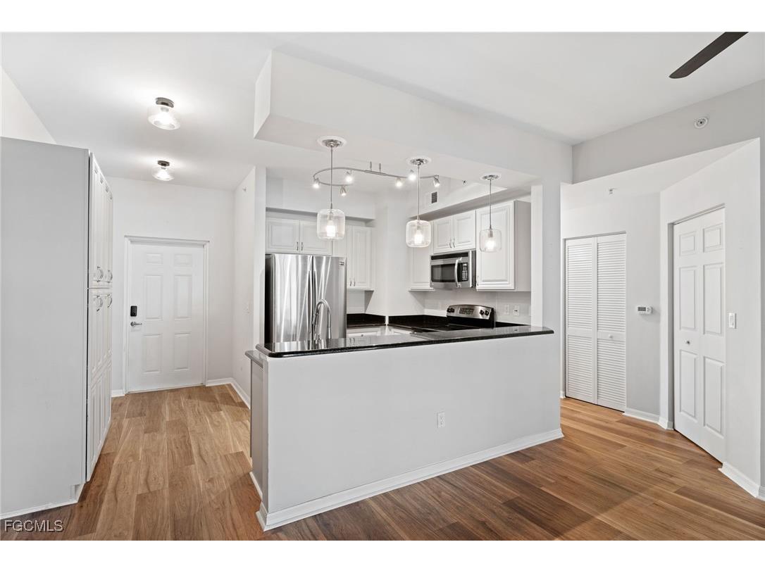 1076 Winding Pines Circle #101 Cape Coral FL 33909 2026000101 image7