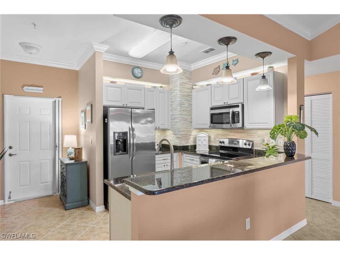 1076 Winding Pines Circle #203 Cape Coral FL 33909 224018514 image1