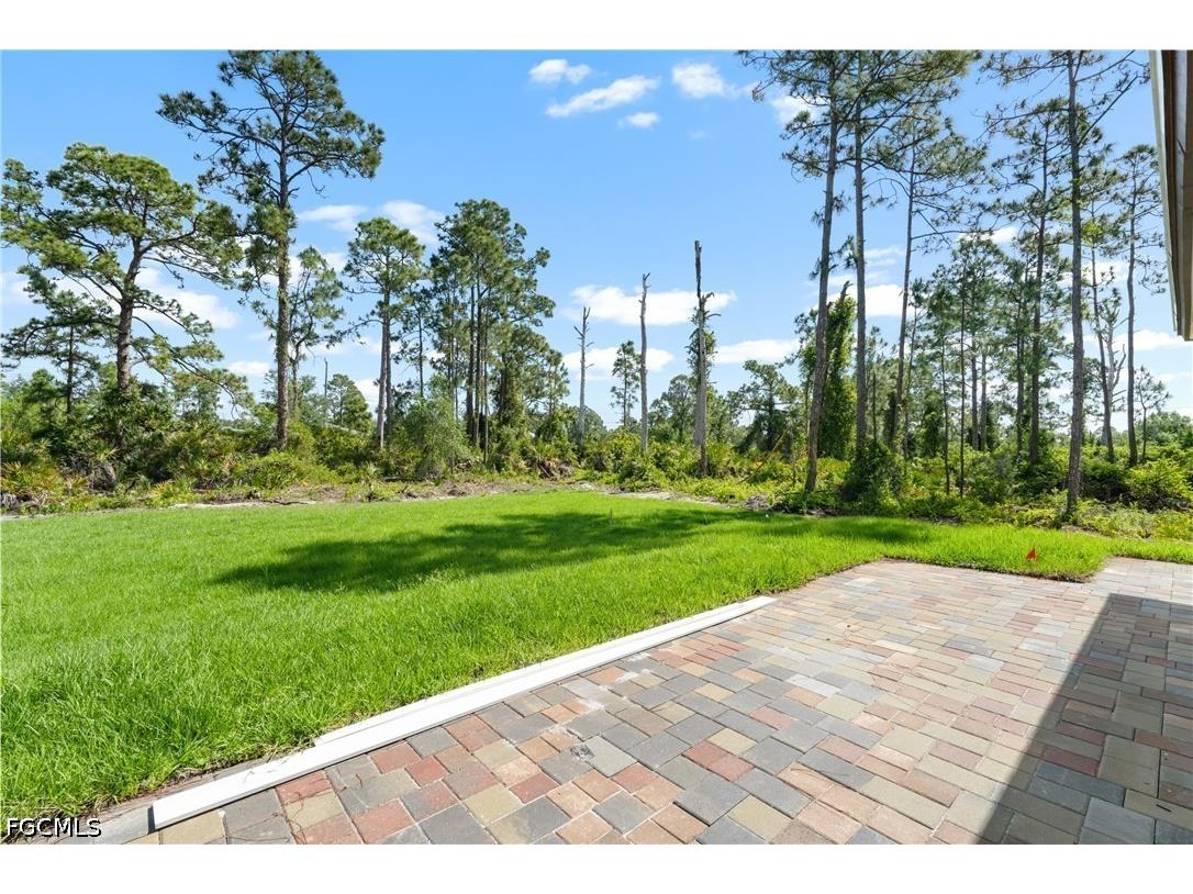 1077 Merry Street E Lehigh Acres FL 33974 2026020220 image4