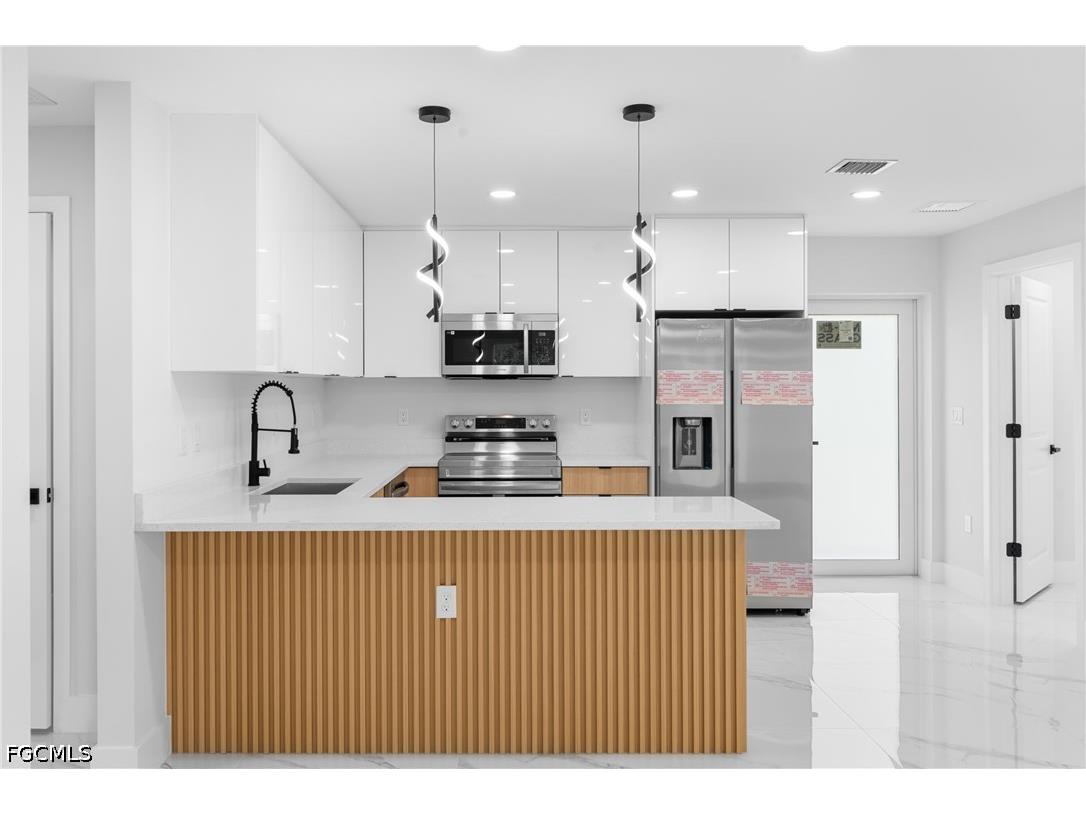 1077 Merry Street E Lehigh Acres FL 33974 2026020220 image7