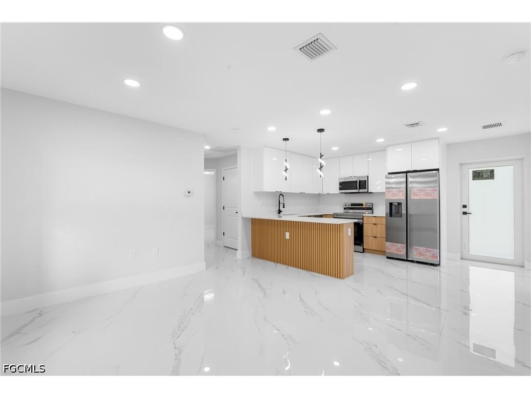 1077 Merry Street E Lehigh Acres FL 33974 2026020220 image9