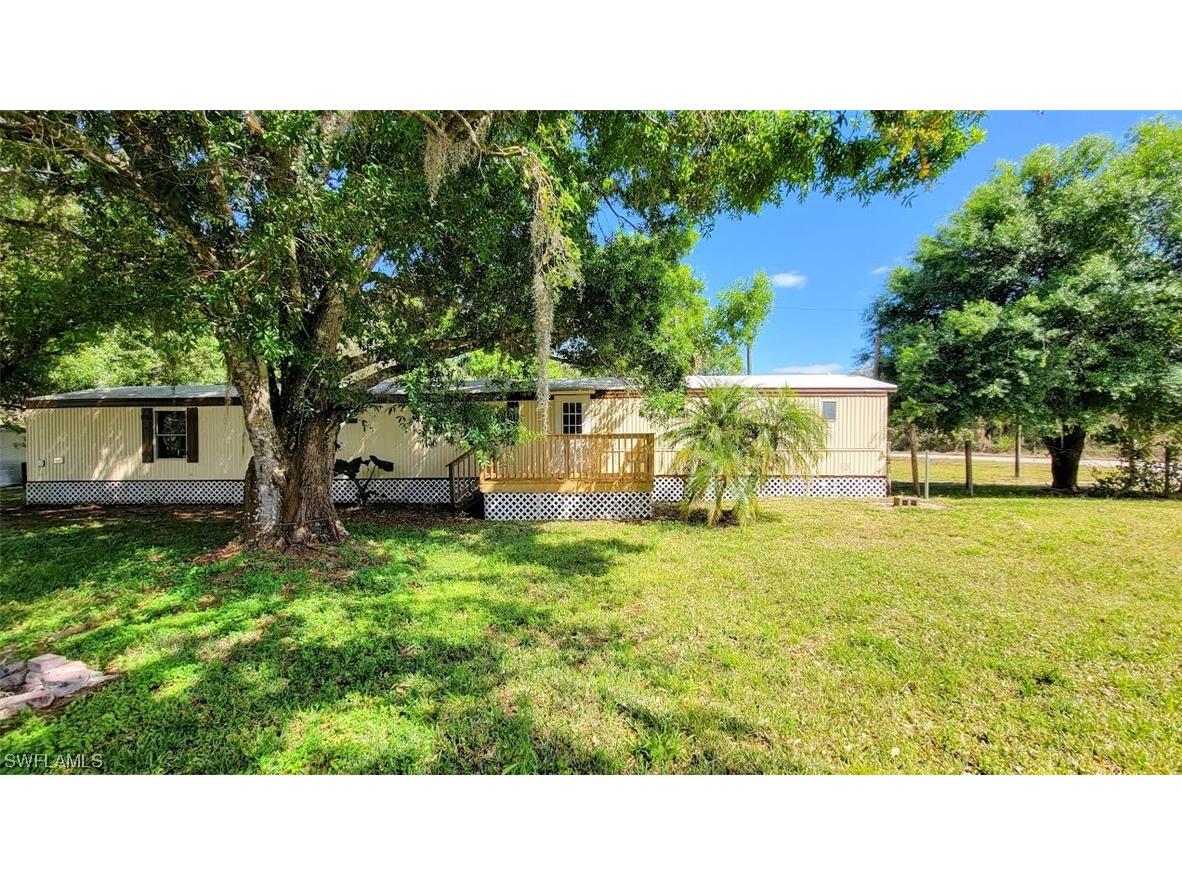 1078 Charles Street Moore Haven FL 33471 224020158 image1