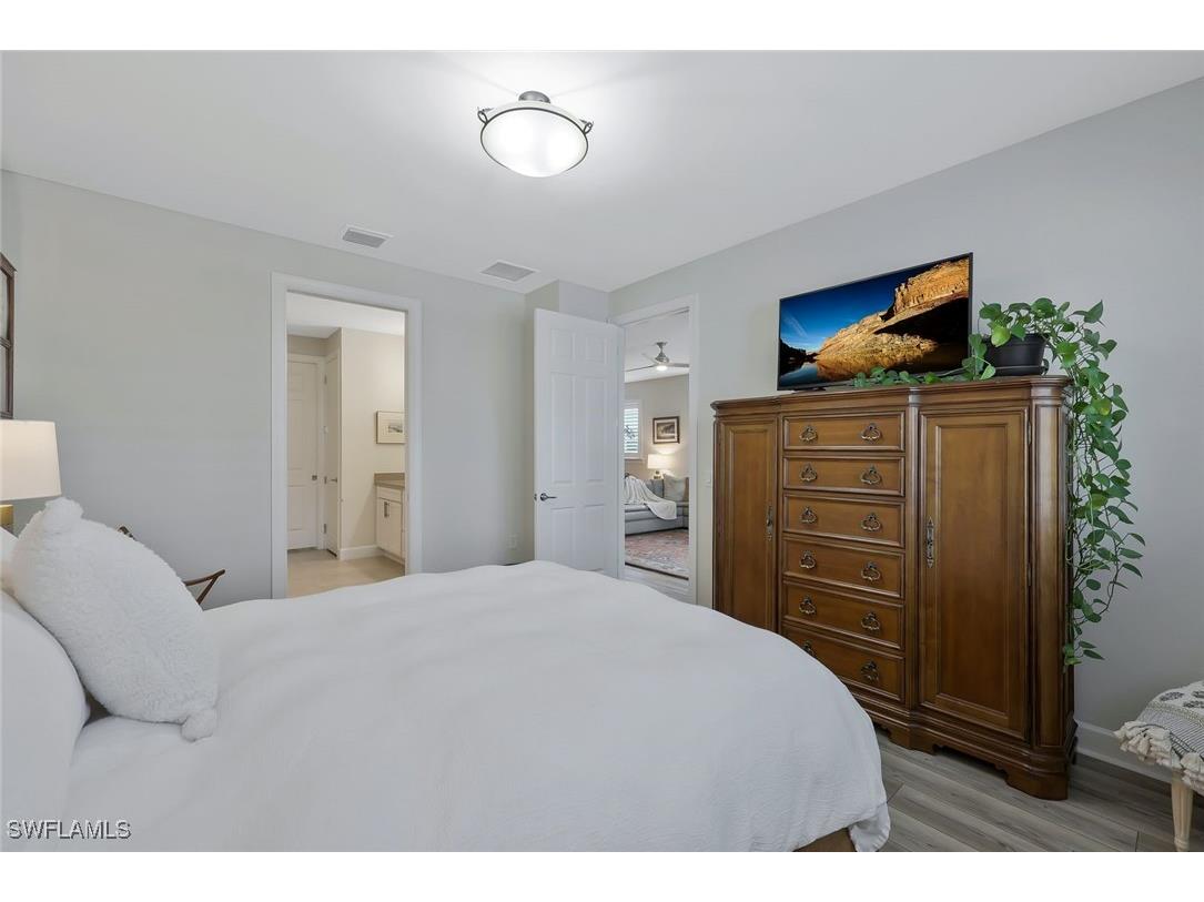 10787 Manatee Key Lane Estero FL 33928 225075559 image12