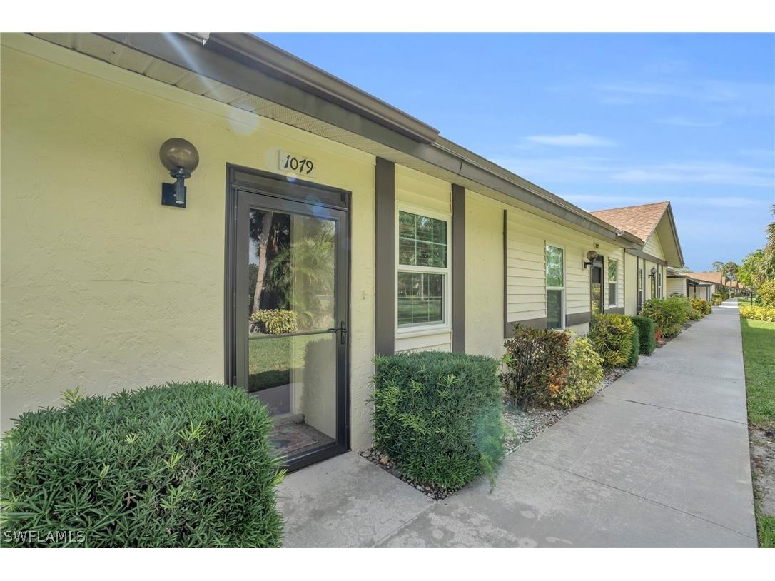 1079 Pine Isle Lane #1079 Naples FL 34112 224054169 image1