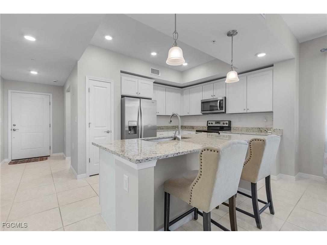 10791 Palazzo Way #301 Fort Myers FL 33913 2025014221 image2