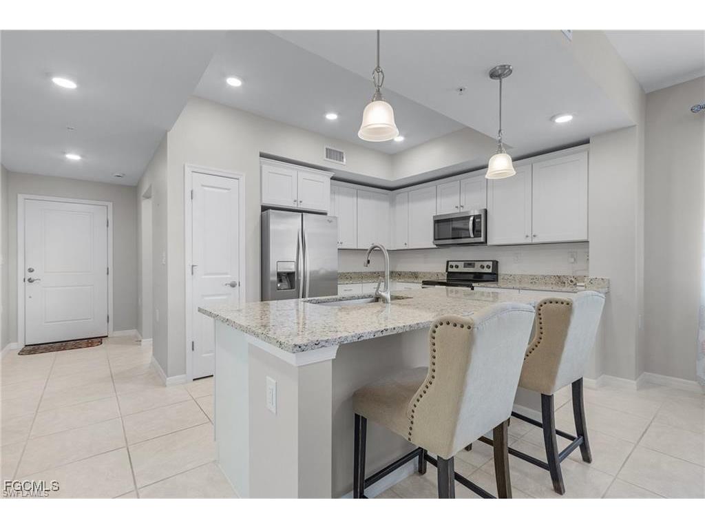 10791 Palazzo Way #301 Fort Myers FL 33913 2025019827 image3
