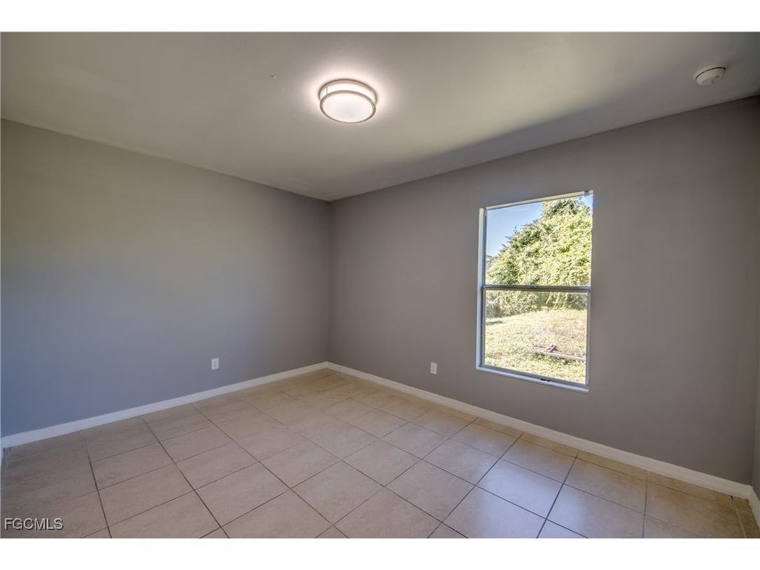 108/110 Gretchen Avenue S Lehigh Acres FL 33973 2025020582 image11