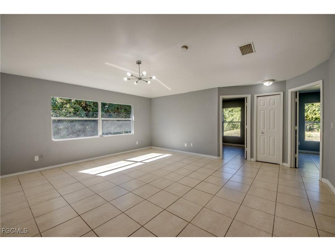 108/110 Gretchen Avenue S Lehigh Acres FL 33973 2025020582 image7