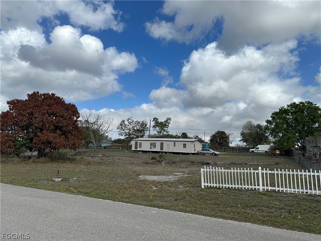 108 Anderson Street Lake Placid FL 33852 2026011062 image2
