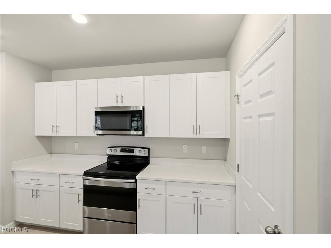 108 Castile Court Punta Gorda FL 33983 2026007523 image11