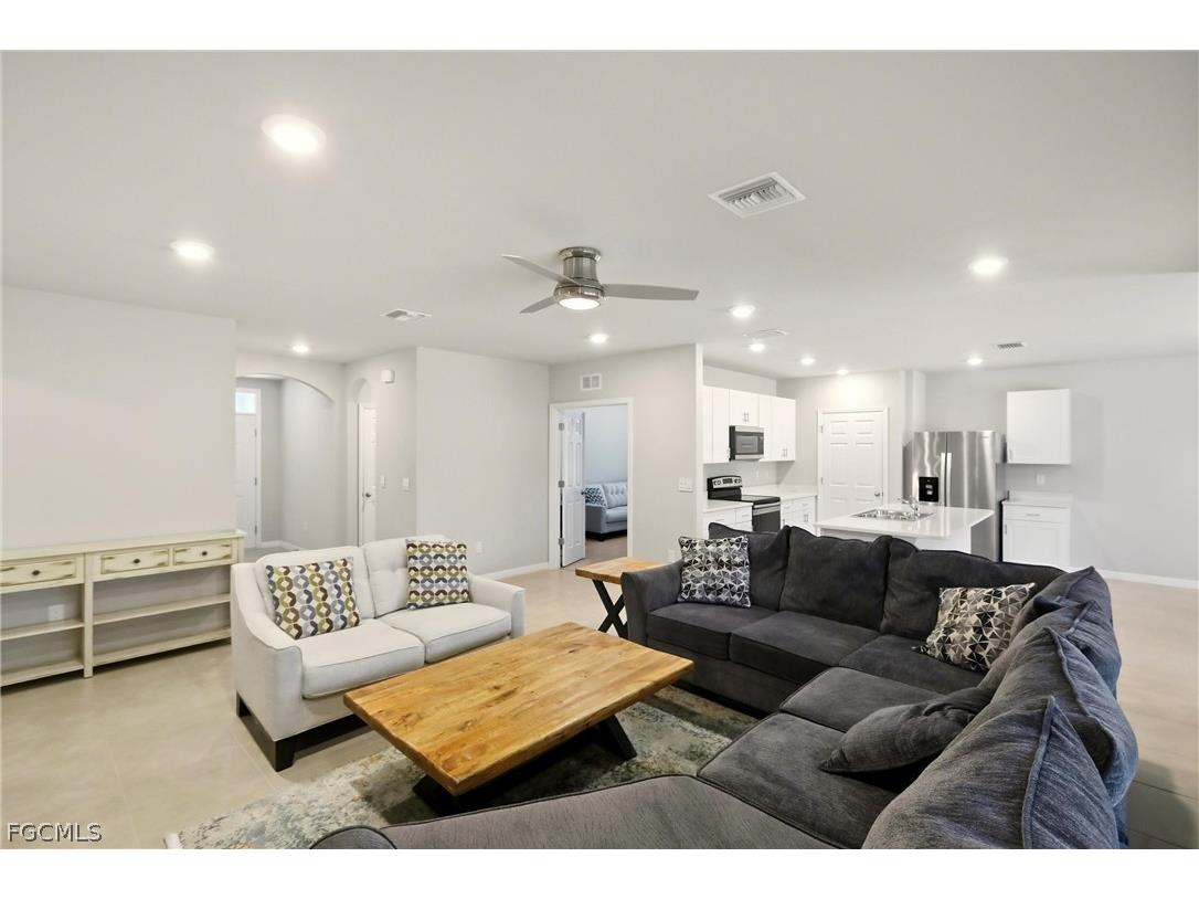 108 Castile Court Punta Gorda FL 33983 2026007523 image5