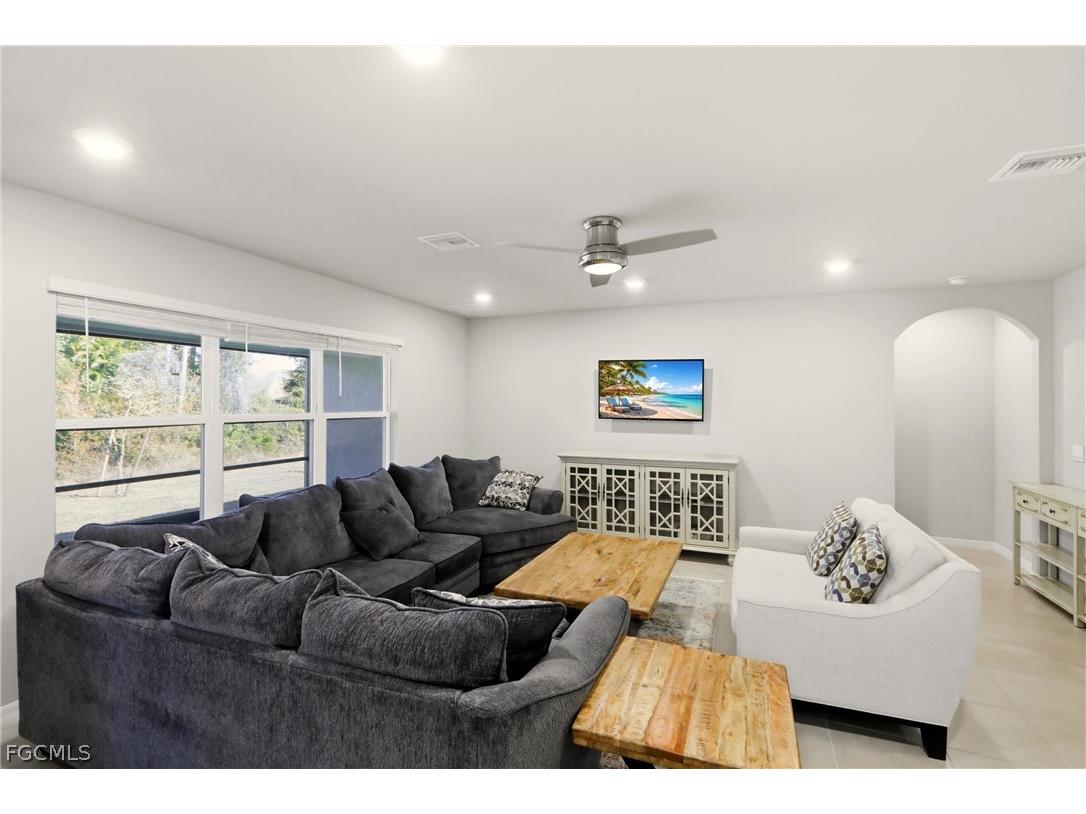 108 Castile Court Punta Gorda FL 33983 2026007523 image9