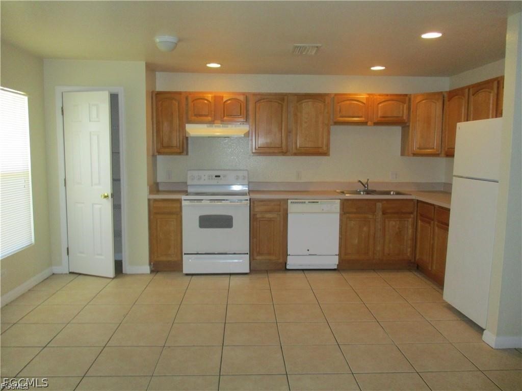 108-110 Harold Avenue S Lehigh Acres FL 33973 2026008511 image2