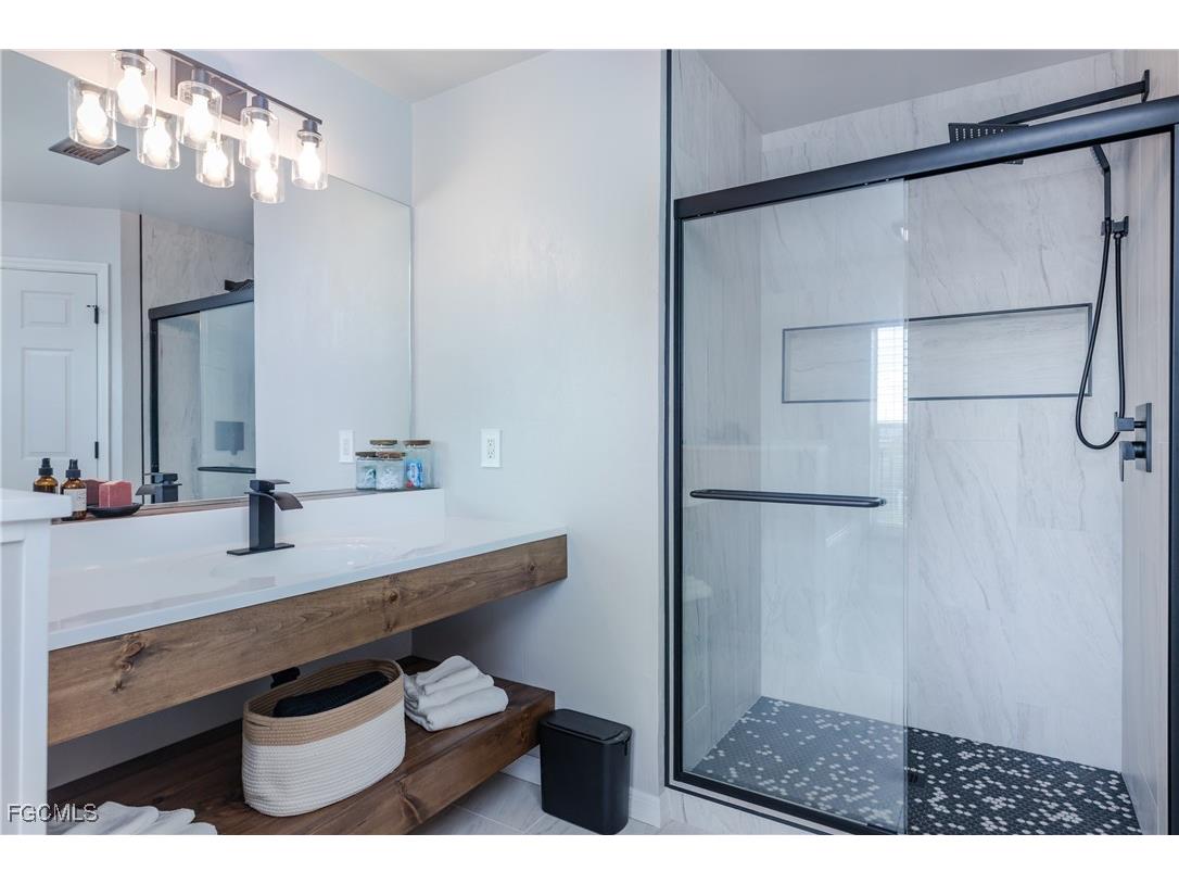 108 NW 28th Street Cape Coral FL 33993 2025017079 image17