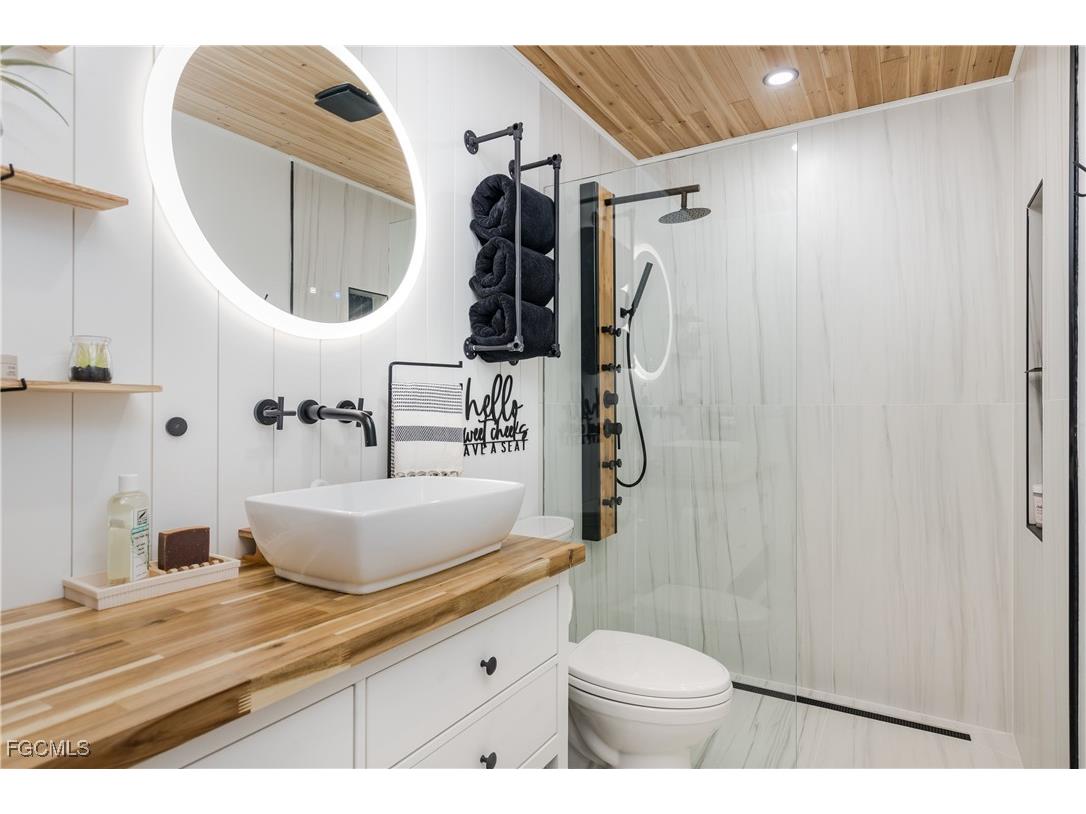 108 NW 28th Street Cape Coral FL 33993 2025017079 image19