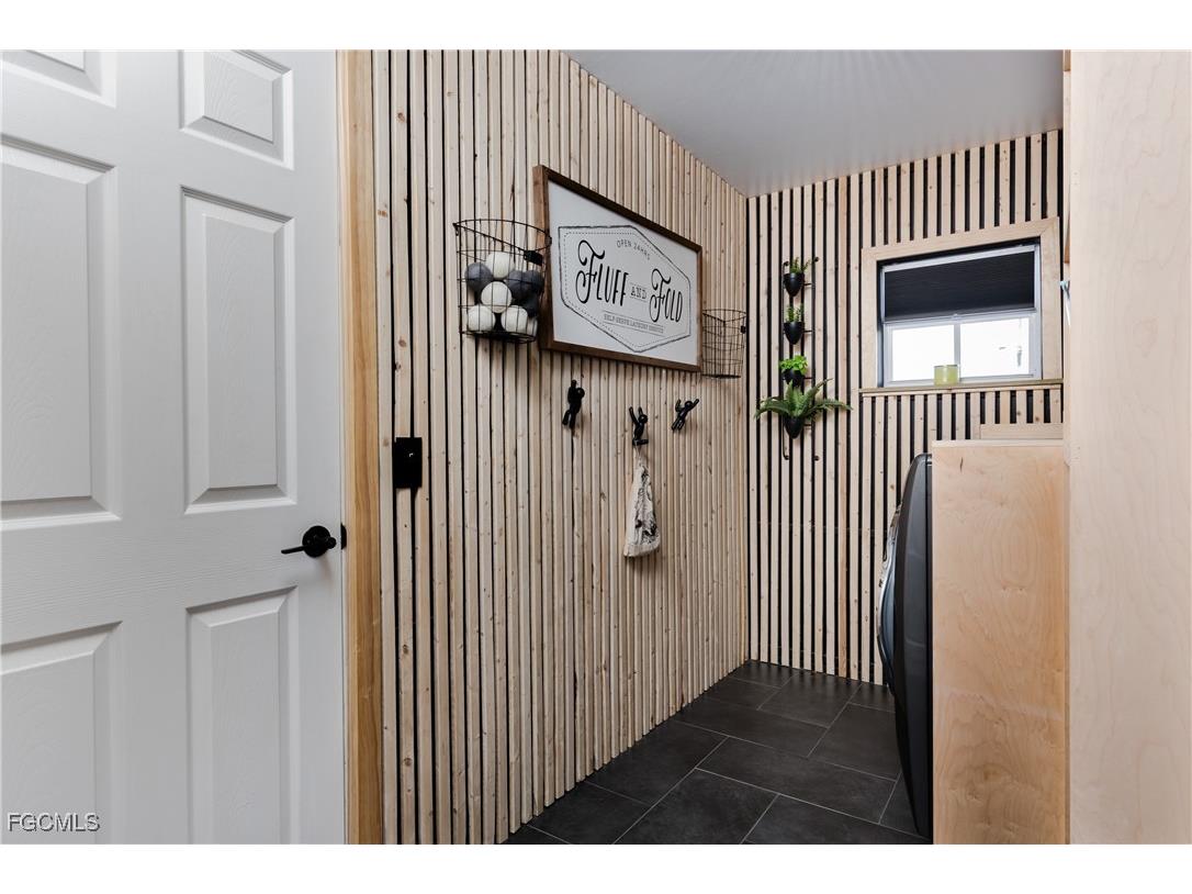 108 NW 28th Street Cape Coral FL 33993 2025017079 image21