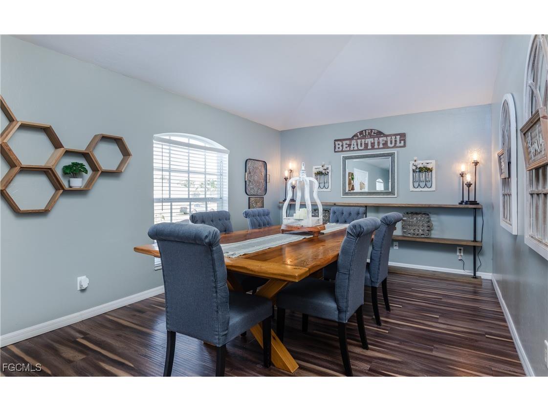 108 NW 28th Street Cape Coral FL 33993 2025017079 image5