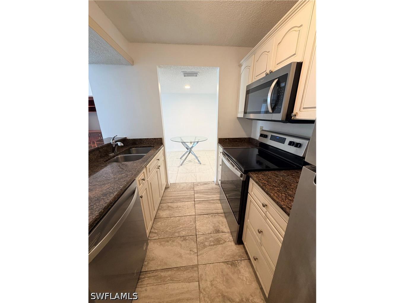 108 Santa Clara Drive #11 Naples FL 34104 226014510 image3