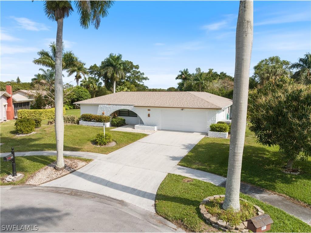 108 Short Court Naples FL 34112 224022294 image1