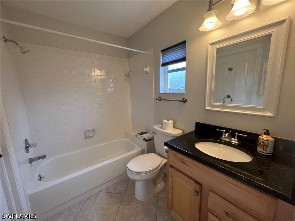 108 Tanglewood Court #131-1 Naples FL 34113 226017863 image18