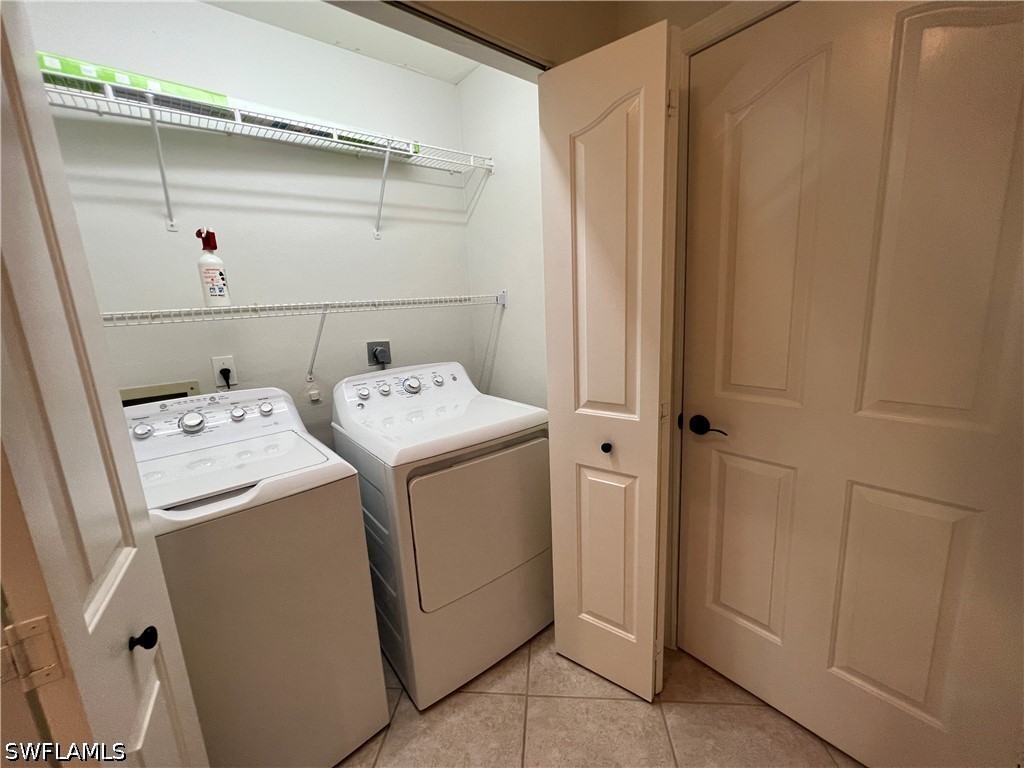 108 Tanglewood Court #131-1 Naples FL 34113 226017863 image21