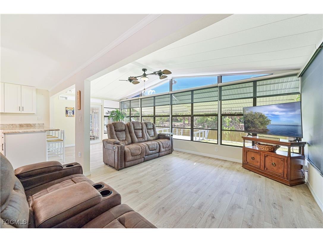 108 Windjammer Way Fort Myers FL 33908 2025011510 image13