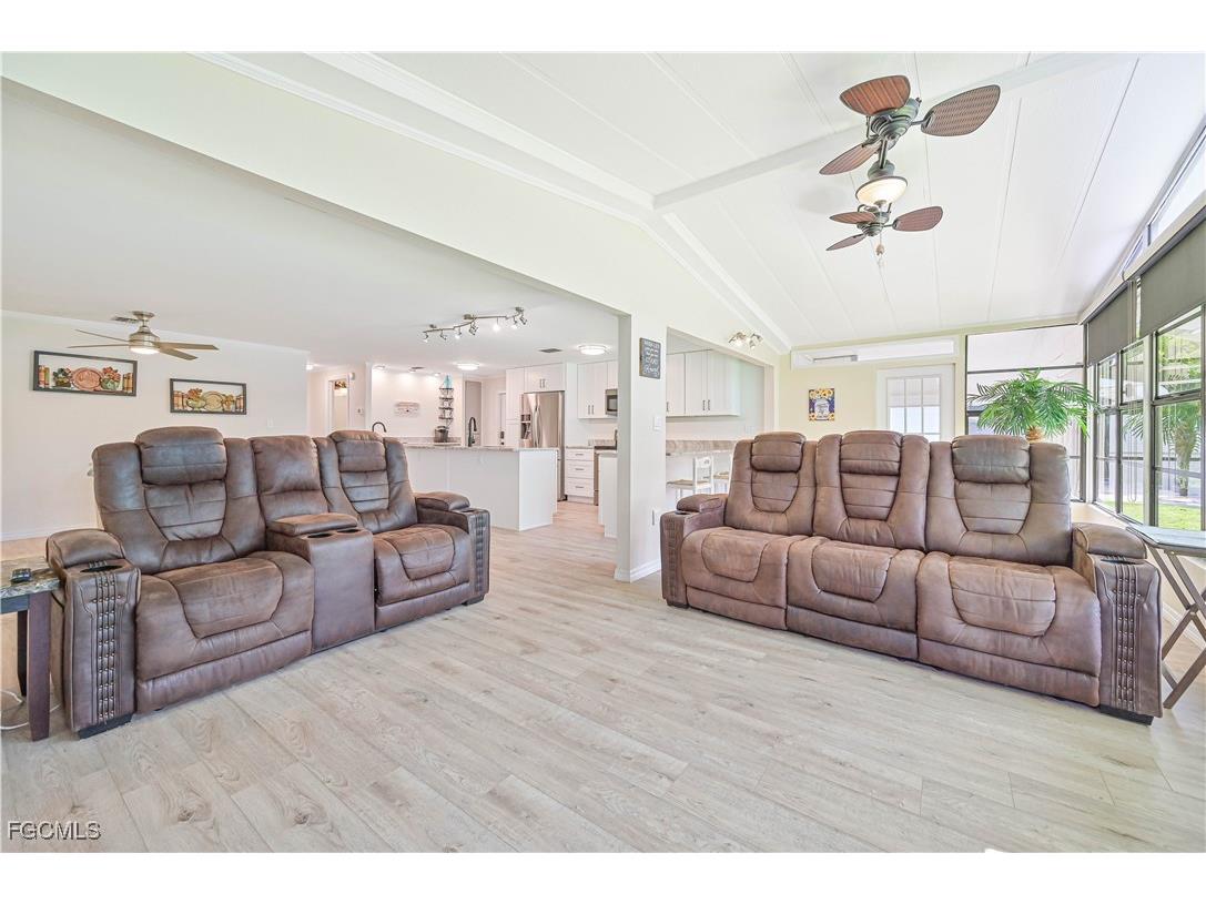 108 Windjammer Way Fort Myers FL 33908 2025011510 image14