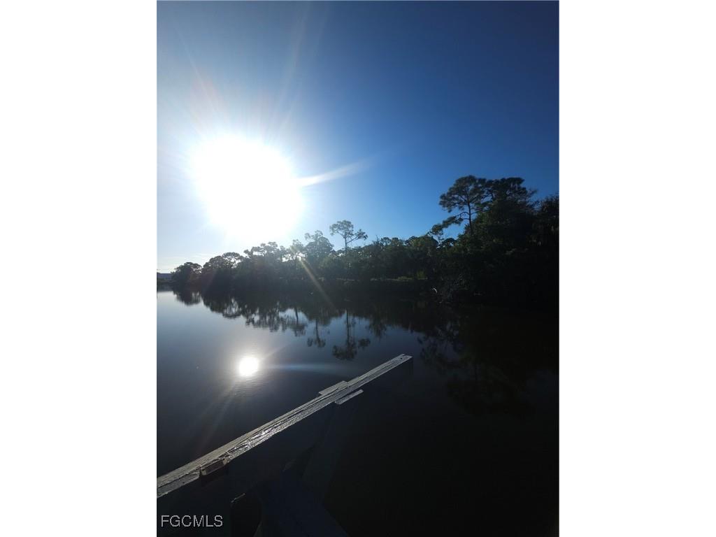 108 Windjammer Way Fort Myers FL 33908 2025011510 image25