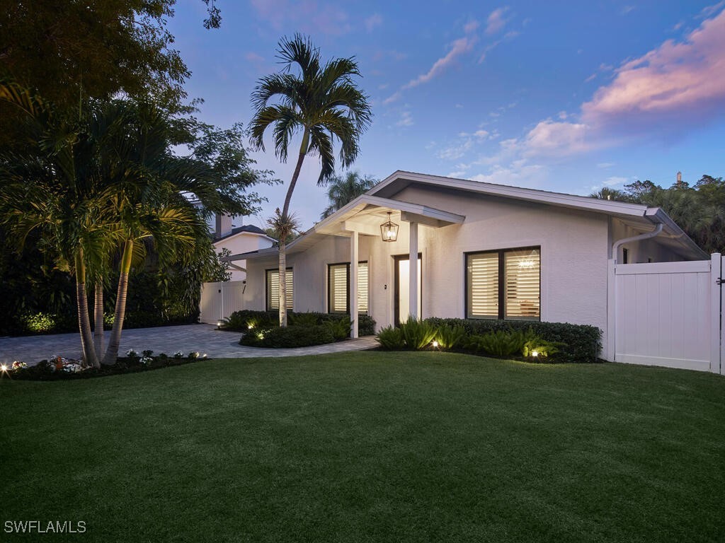 1080 13th Street N Naples FL 34102 225073347 image1