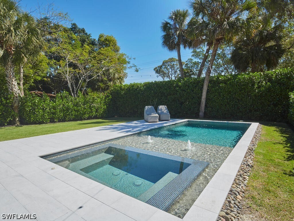 1080 13th Street N Naples FL 34102 226013877 image27