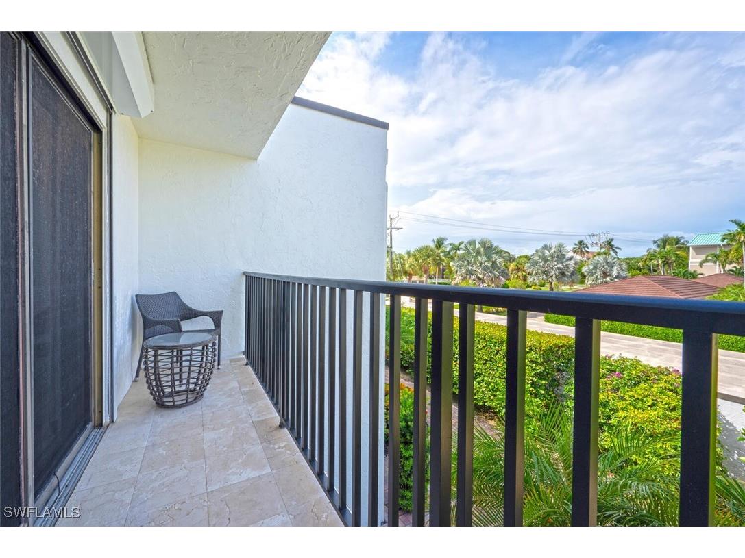 1080 6th Street S Naples FL 34102 225059950 image24