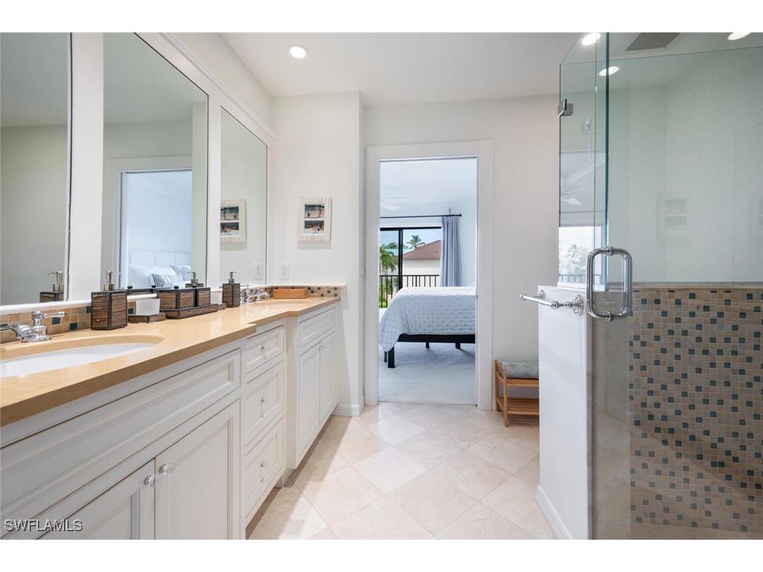 1080 6th Street S Naples FL 34102 225059950 image27