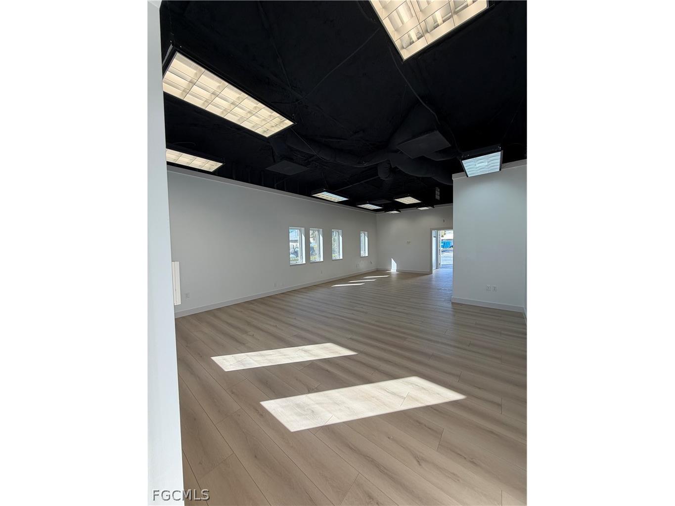 1080 Industrial Boulevard #4 Naples FL 34104 2026010941 image1