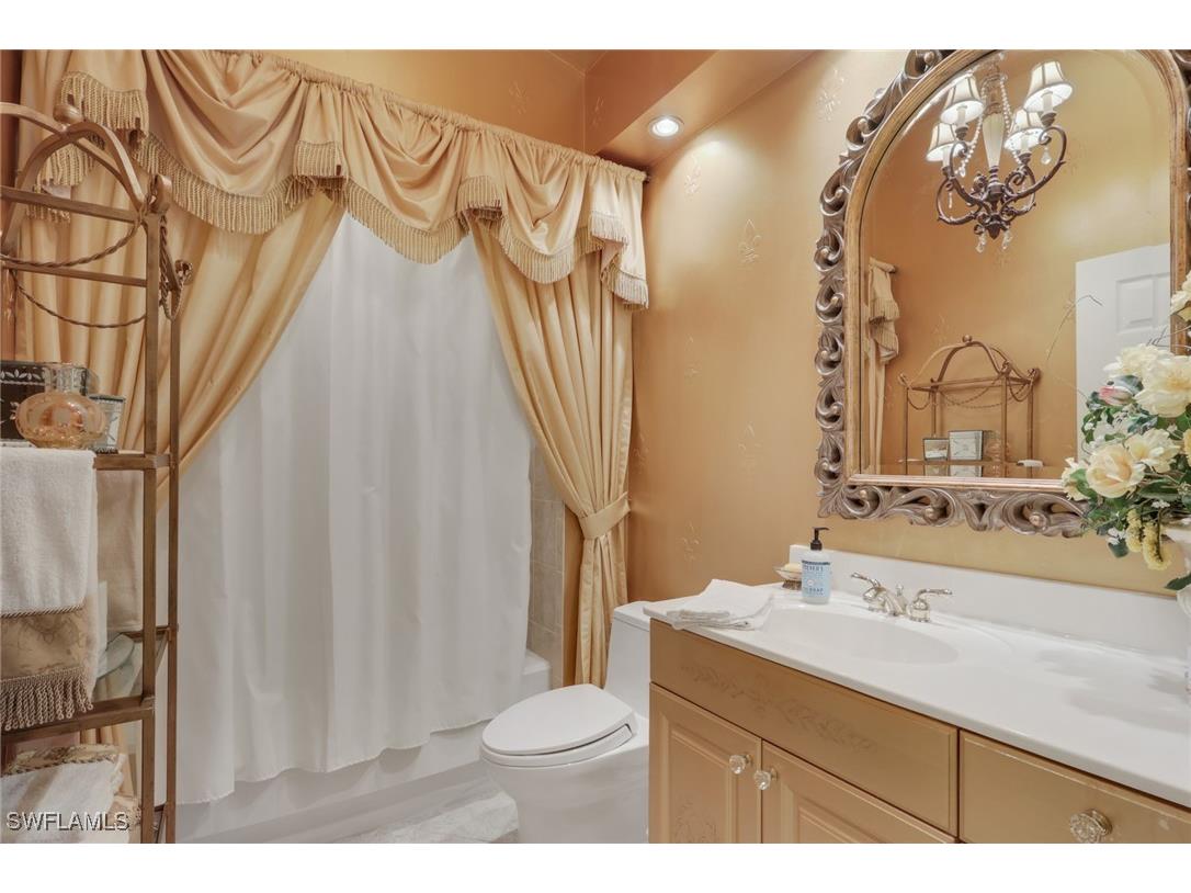 10801 Crooked River Road #203 Estero FL 34135 226002430 image18